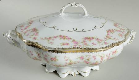 Bridal Rose (Scalloped, Gold Edge) Round Covered Vegetable