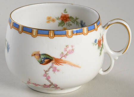 Victoria (Round) Flat Cup