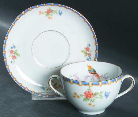 Victoria (Round) Flat Bouillon Cup & Saucer