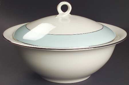 Celestial Round Covered Vegetable