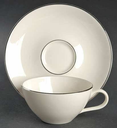 Etude Flat Cup & Saucer Set