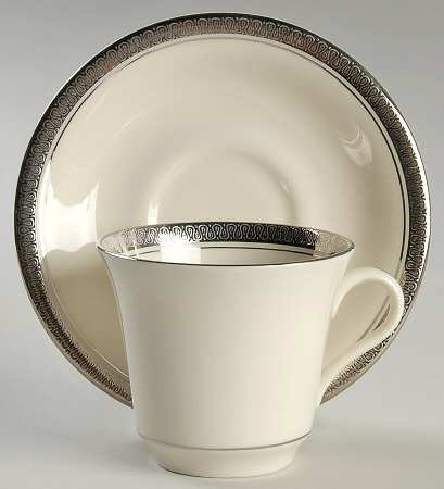 Finale Platinum Flat Cup & Saucer Set
