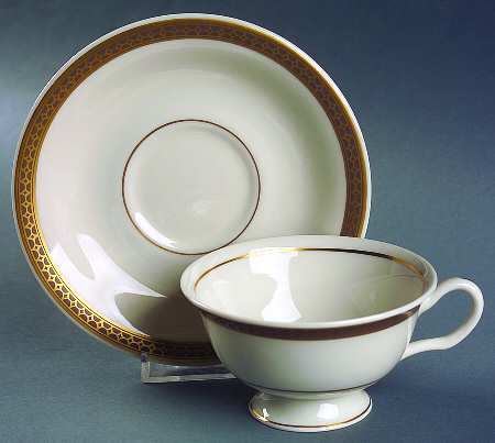 Morocco Footed Cup & Saucer Set