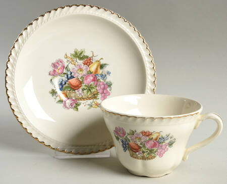 AMO1 Flat Cup & Saucer Set