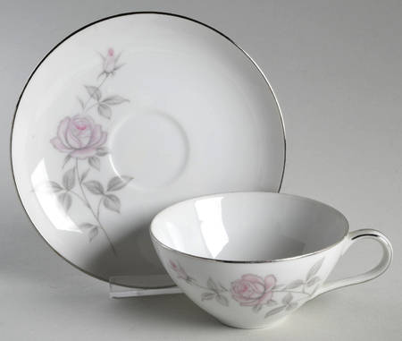 Carmen Flat Cup & Saucer Set