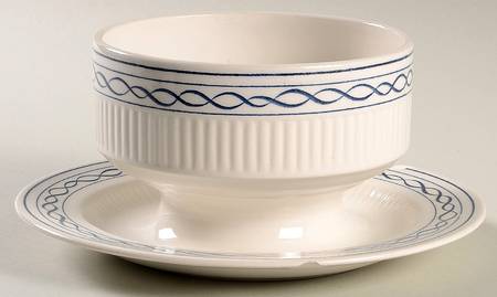 Concord Gravy Boat with Attached Underplate