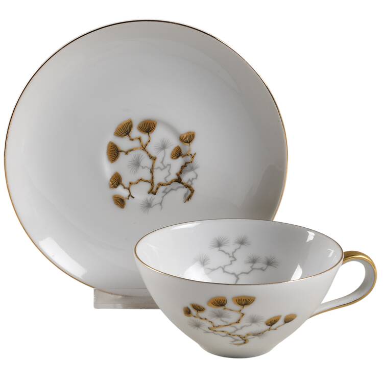Golden Ming Flat Cup & Saucer Set