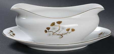 Golden Ming Gravy Boat with Attached Underplate