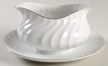Snow Rose Gravy Boat with Attached Underplate