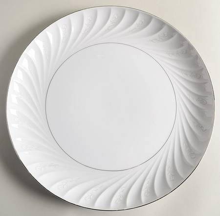 Snow Rose 12" Chop Plate (Round Platter)