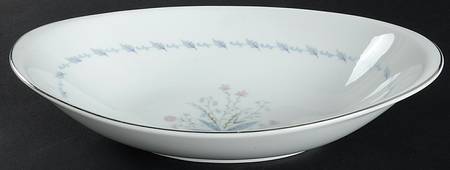 Suzanna 11" Oval Vegetable Bowl