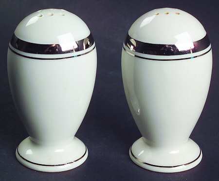 Wedding Band (Platinum Band) Salt & Pepper Set