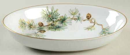 Woodland 10" Oval Vegetable Bowl