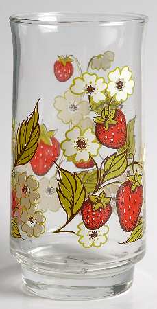 Berry Patch Glassware Tall Tumbler