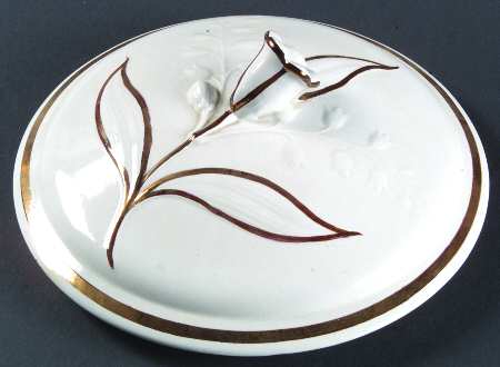 Tea Leaf (Embossed Lily Rim) Oval Vegetable No Lid