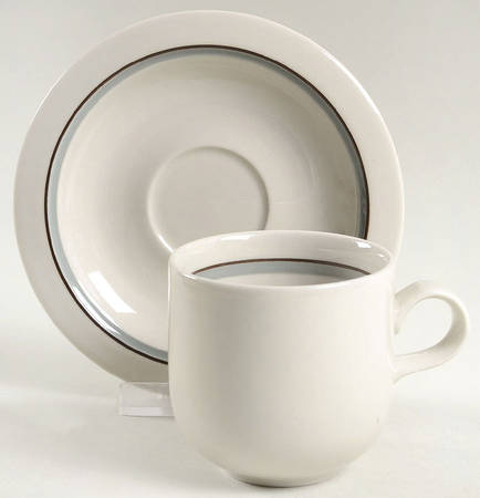 Airisto Flat Cup & Saucer Set