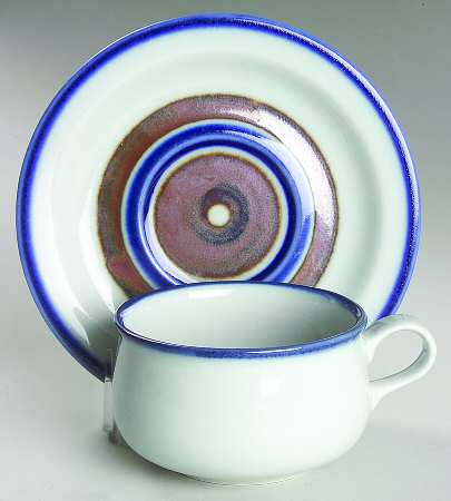 ARA1 Flat Cup & Saucer Set