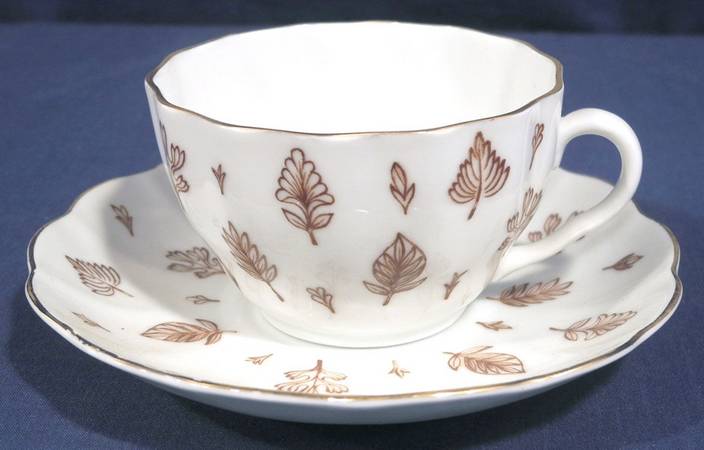 ARA30 Flat Cup & Saucer Set