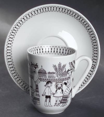 Emilia Flat Cup & Saucer Set
