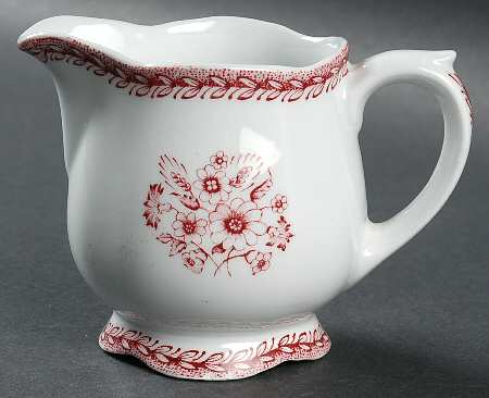 Finn Flower Red (White Background) Creamer