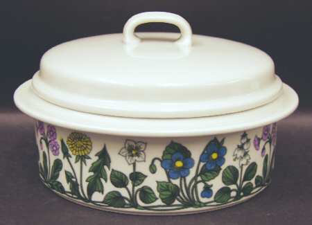 Flora 1.5 Qt Round Covered Casserole