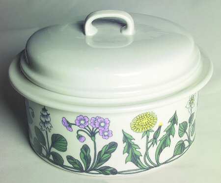 Flora 2.5 Qt Round Covered Casserole