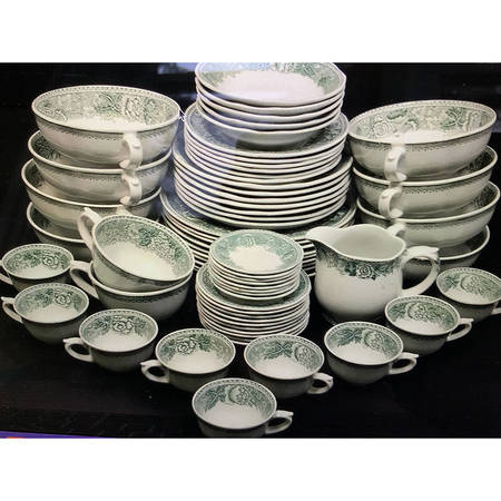 Green Garland Flat Cup