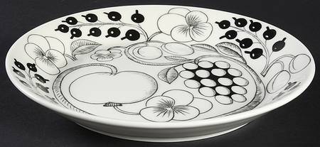 Paratiisi Black Salad Plate