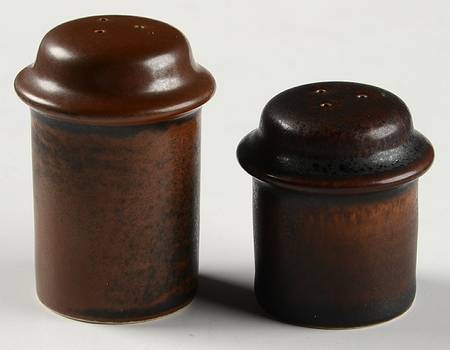 Ruska Salt & Pepper Set