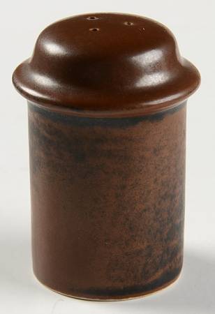 Ruska Pepper Shaker