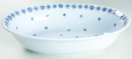 Snowflake 9" Oval Vegetable Bowl