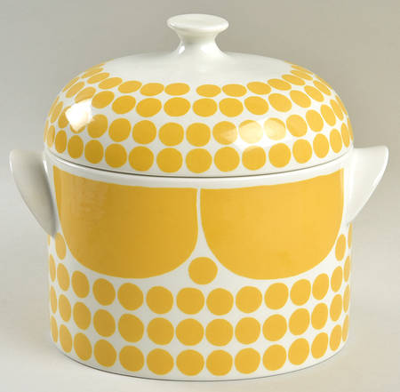 Sunnuntai 1.5 Quart Oval Covered Casserole