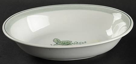 Suvi 9" Oval Vegetable Bowl