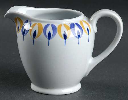 Tulip Creamer