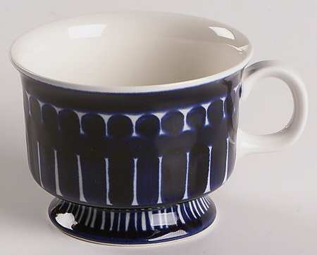 Valencia Footed Demitasse Cup