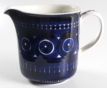 Valencia 40 Oz Pitcher