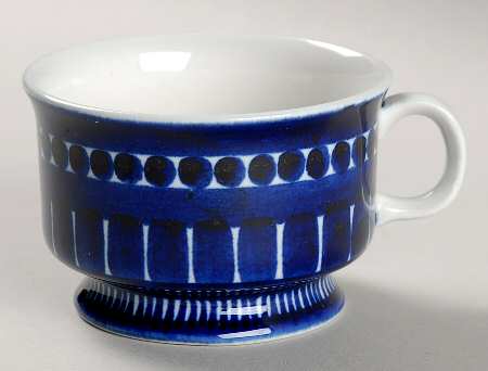 Valencia Footed Demitasse Cup