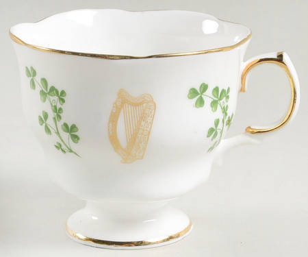 ARK11 Footed Cup