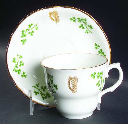 ARK11 Flat Cup & Saucer Set