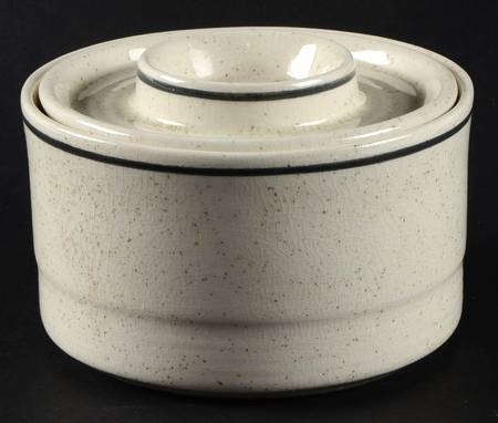 Hilltop Sugar Bowl & Lid