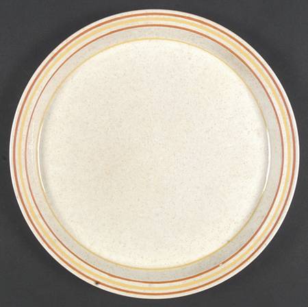 Innisfree Dinner Plate