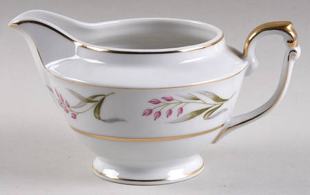 Belle Claire Creamer