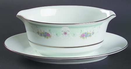 Devonshire Gravy Boat with Attached Underplate