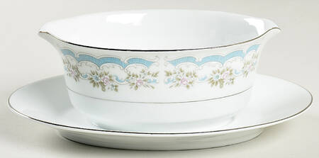 Florentine Gravy Boat with Attached Underplate