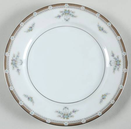 La Fontaine Salad Plate
