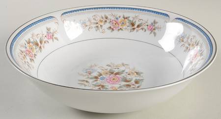 Magnifico 9" Round Vegetable Bowl