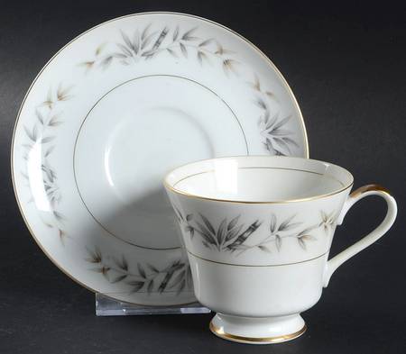 Mandarin Footed Cup & Saucer Set