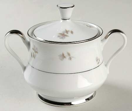 Prelude Sugar Bowl & Lid