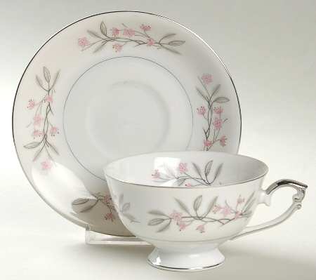 Sherwood Footed Cup & Saucer Set