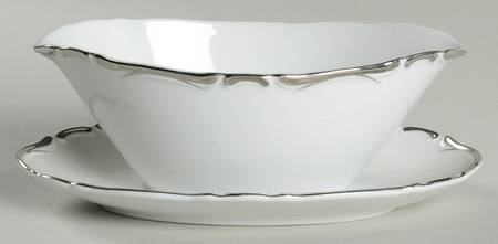 Ultimate Gravy Boat with Attached Underplate